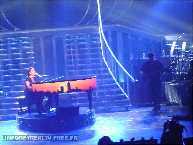 AliciaKeys-Marseille...4Mai2010-267.jpg
ALICIA KEYS The Freedom Tour 2010
Marseille 4 Mai 2010