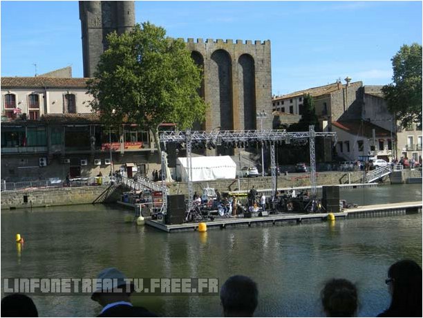 DSCN0680[1].jpg
Nolwenn Leroy Bretonne Tour 2011 & Florian Gustiniani de X Factor 2011 leur concert  Agde 9 Aout 2011